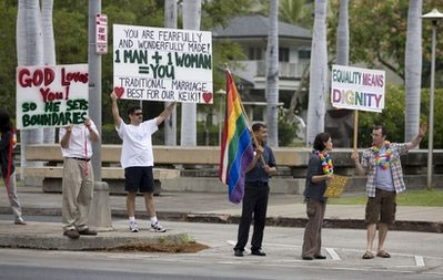 Hawaii Govenor Rejects Same-Sex Civil Unions Bill